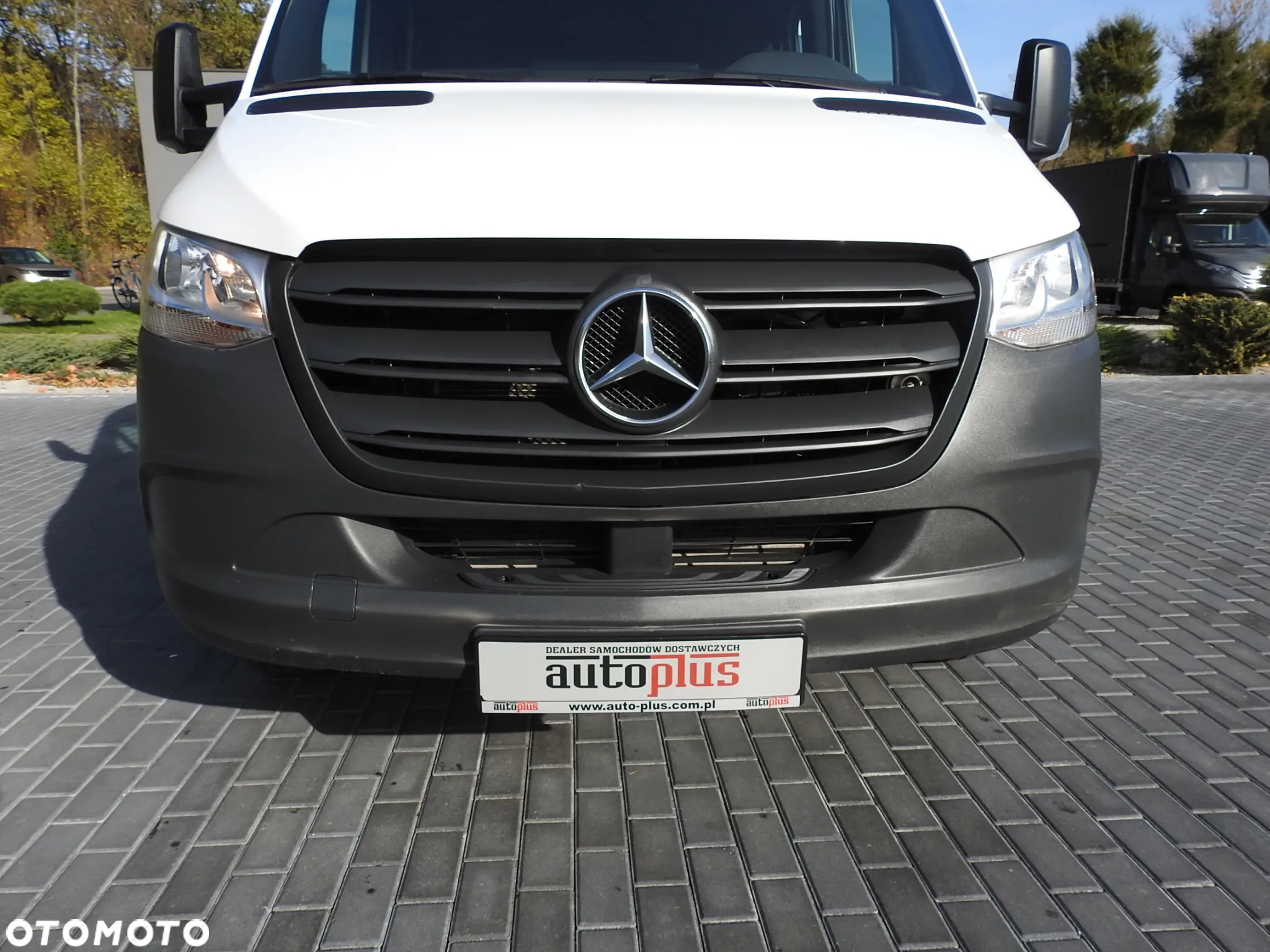 Mercedes-Benz SPRINTER 516 SKRZYNIA PODWÓJNA KABINA DOKA 6 MIEJSC TEMPOMAT KLIMATYZACJA BLIŹNIACZE KOŁA 160KM [ 113742 ] - 15
