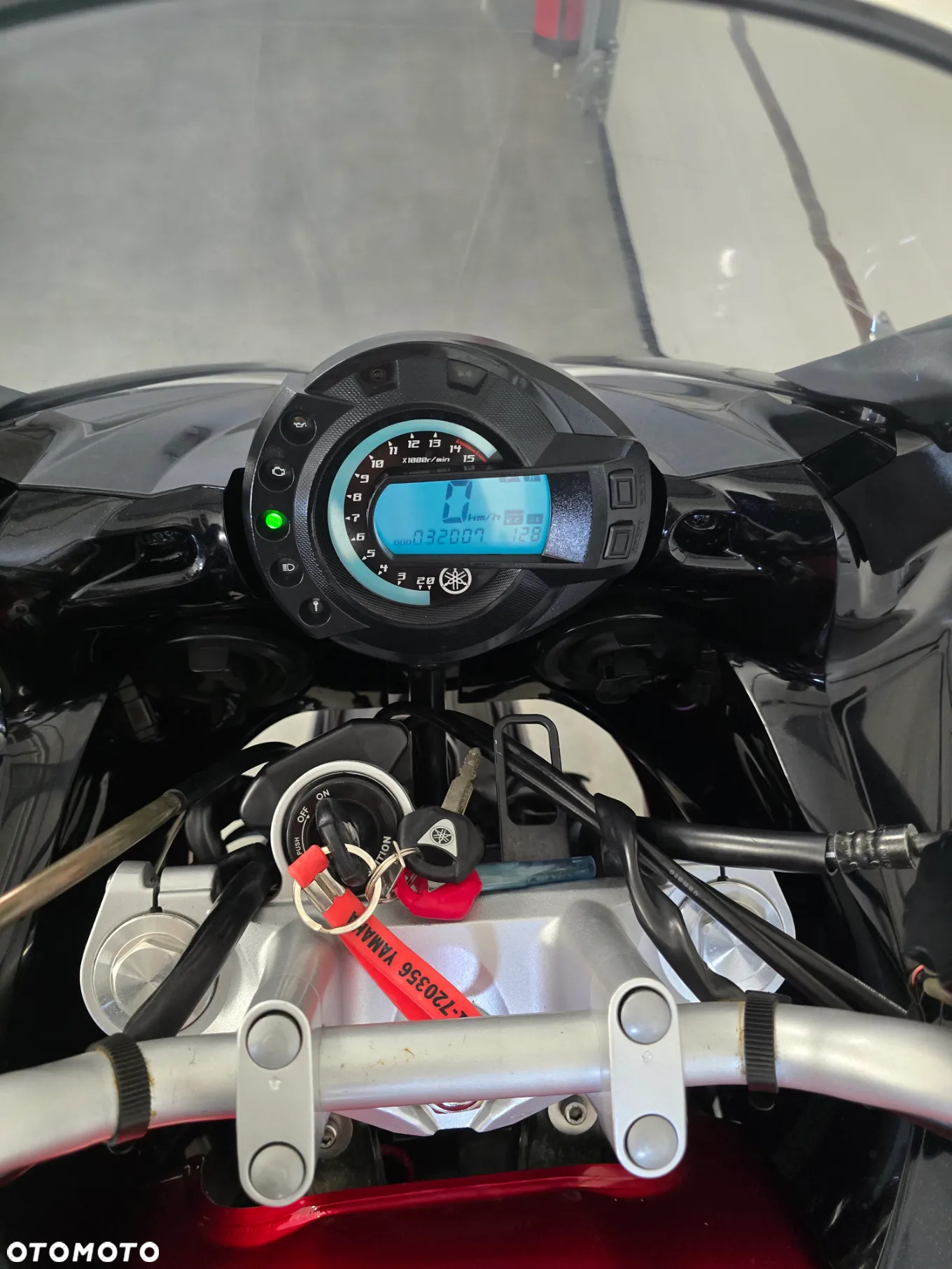Yamaha FZ6 - 11