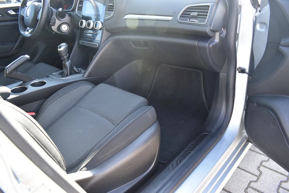 Renault Megane 1.3 TCe FAP Equilibre - 16