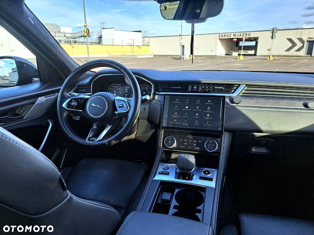 Jaguar F-Pace 3.0 TDV6 AWD 300 Sport - 7