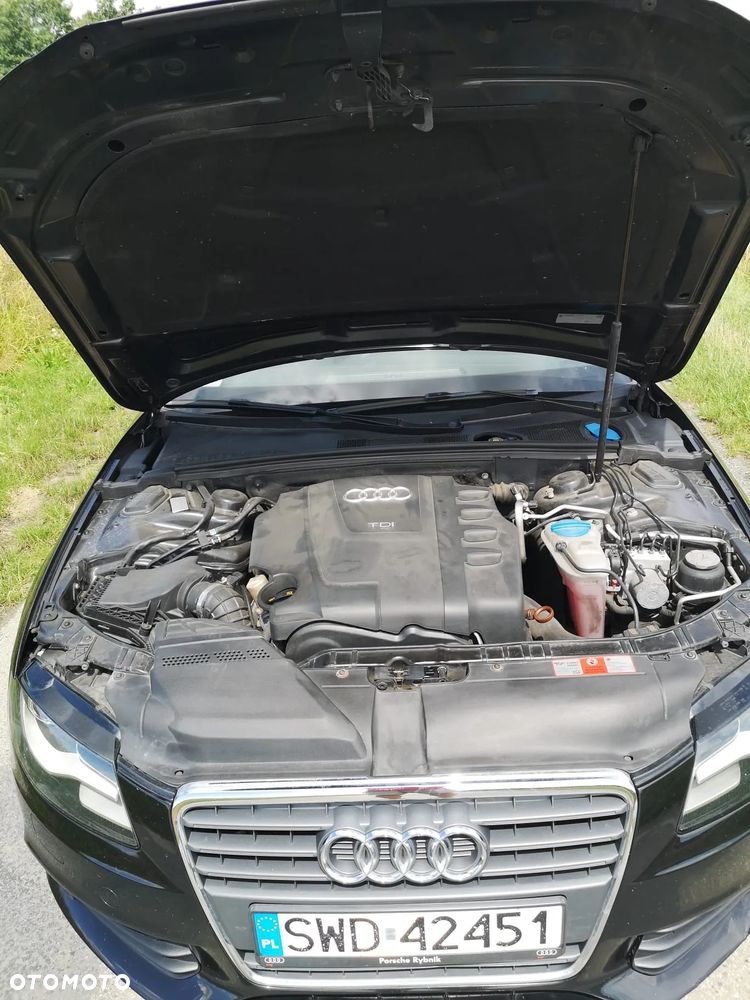 Audi A4 Avant ver-2-0-tdi - 12