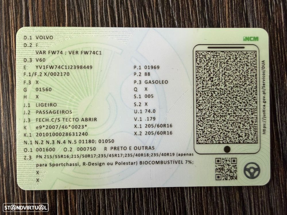 Volvo V60 2.0 D2 R-Design - 58