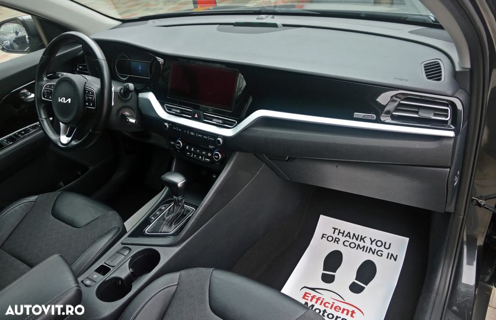 Kia Niro 1.6 GDI PHEV 2WD OPF Aut. Edition 7 - 28