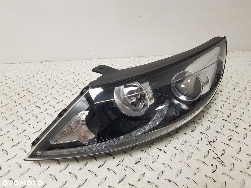 KIA SPORTAGE 3 III 10-15 LAMPA LEWA PRZEDNIA H7 + LED 92101-3U250 EUROPA - 2