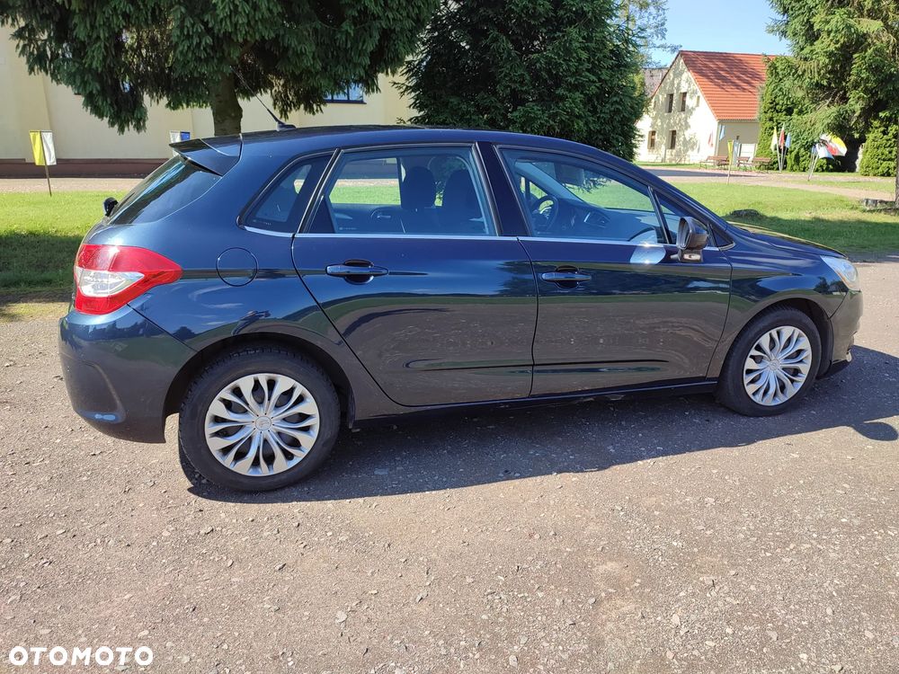 Citroën C4 HDi 90 Attraction - 9
