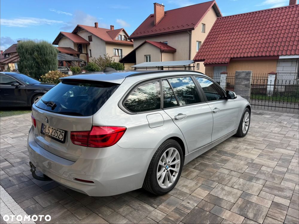 BMW Seria 3 320d Edition Luxury Line Purity - 37