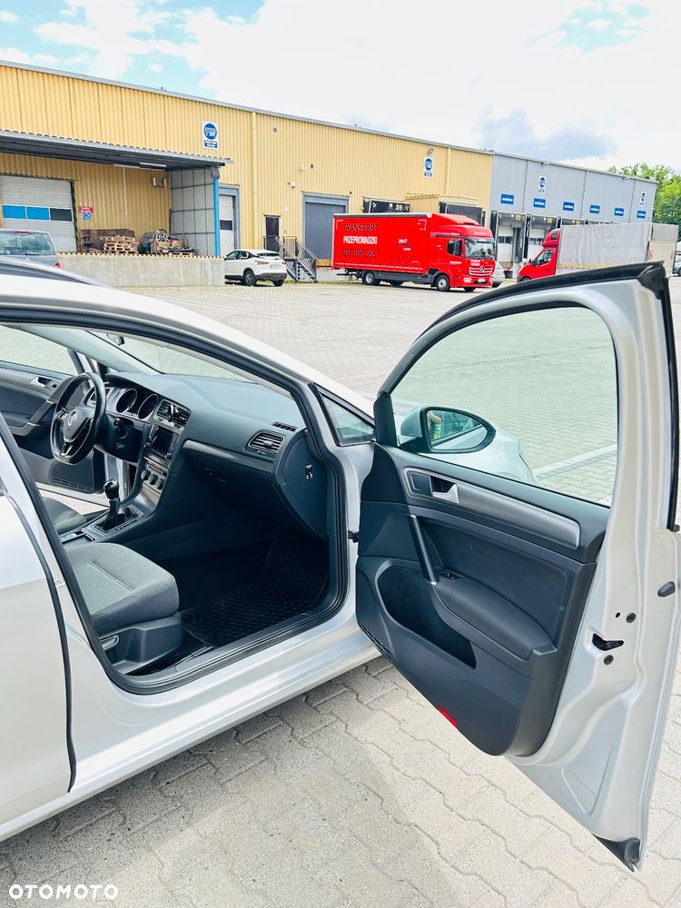 Volkswagen Golf VII 1.6 TDI BlueMotion Trendline - 4