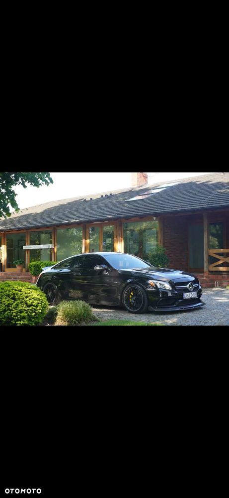 Mercedes-Benz Klasa C AMG 63 S Coupe AMG Speedshift MCT 9G - 13