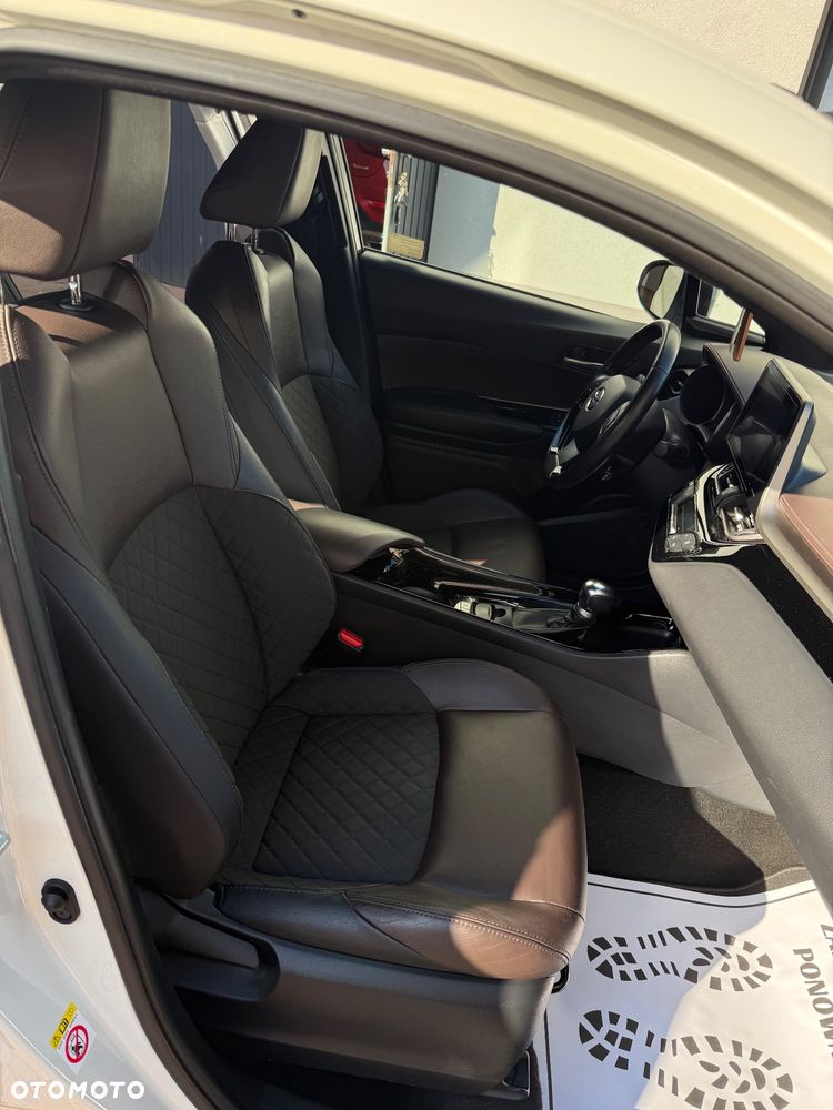 Toyota C-HR 1.8 Hybrid Prestige - 24
