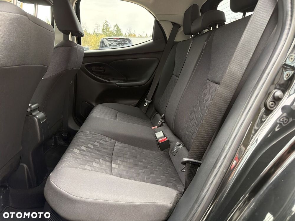 Toyota Yaris Hybrid 1.5 Style - 22