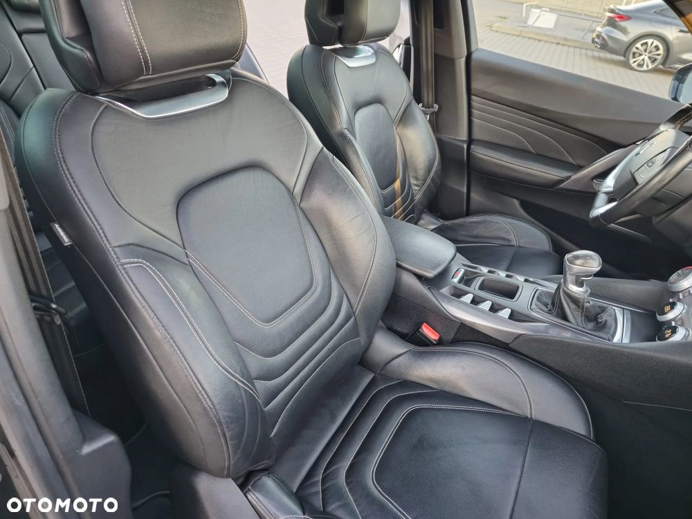 DS Automobiles DS 5 - 13