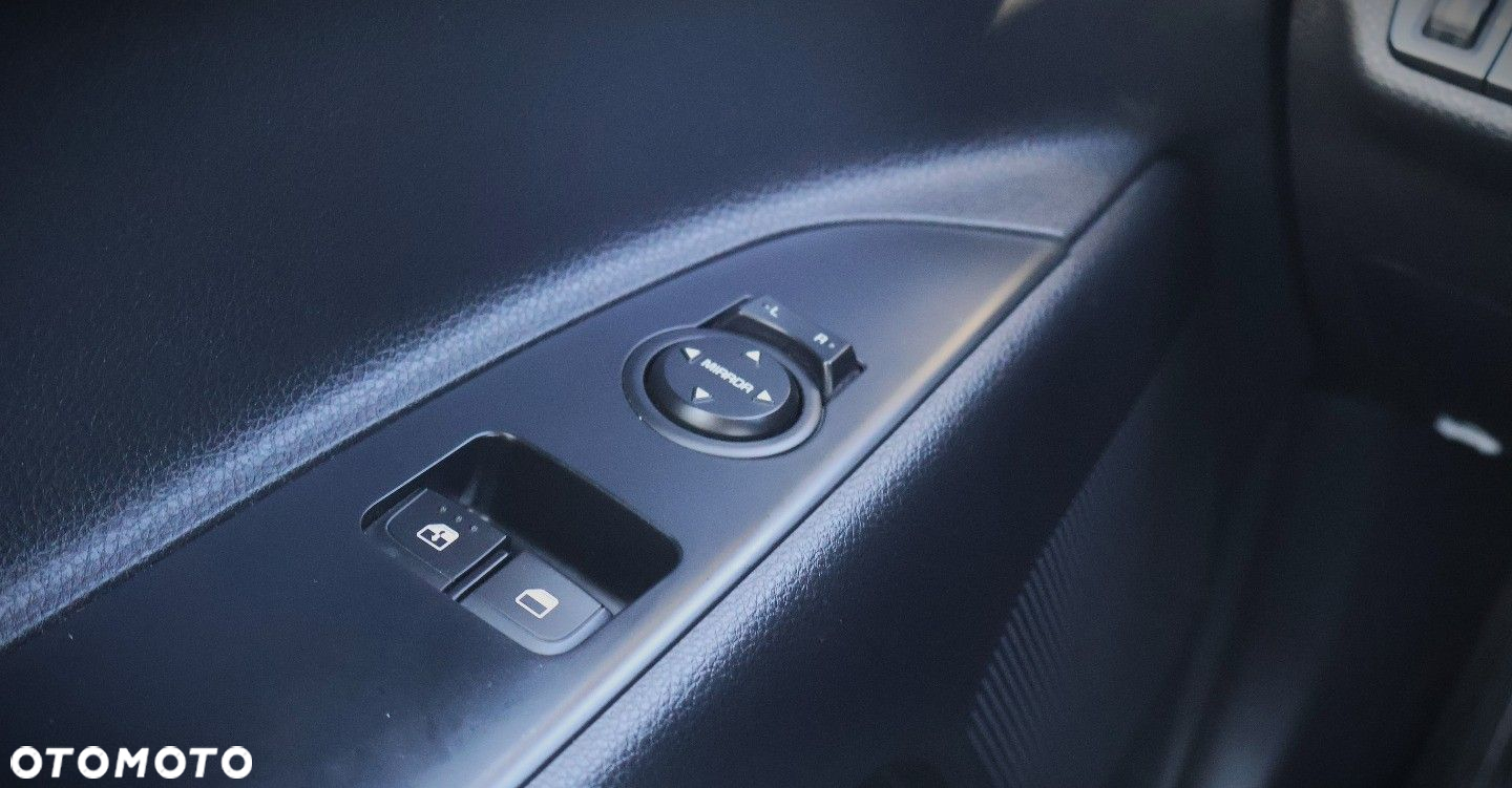 Kia Rio - 24