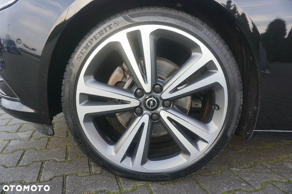 Opel Insignia - 32