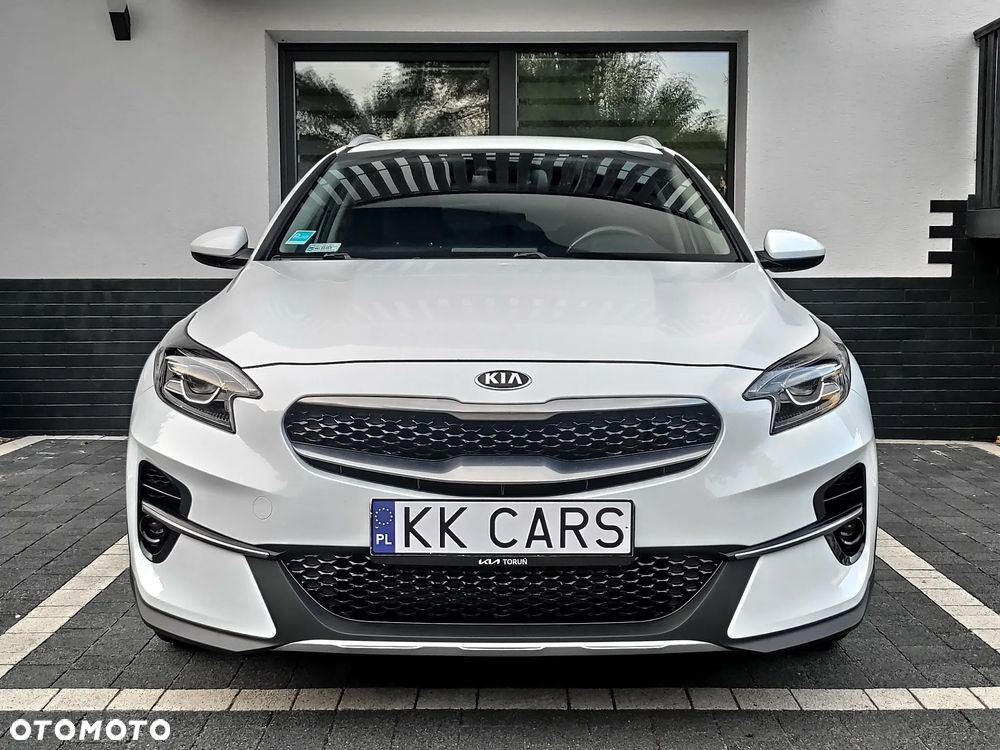Kia XCeed 1.6 CRDi SCR M - 3