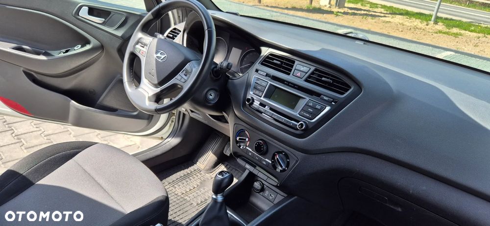 Hyundai i20 1.2 Classic Plus - 15