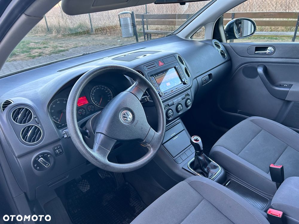 Volkswagen Golf 1.6 FSI Comfortline - 14