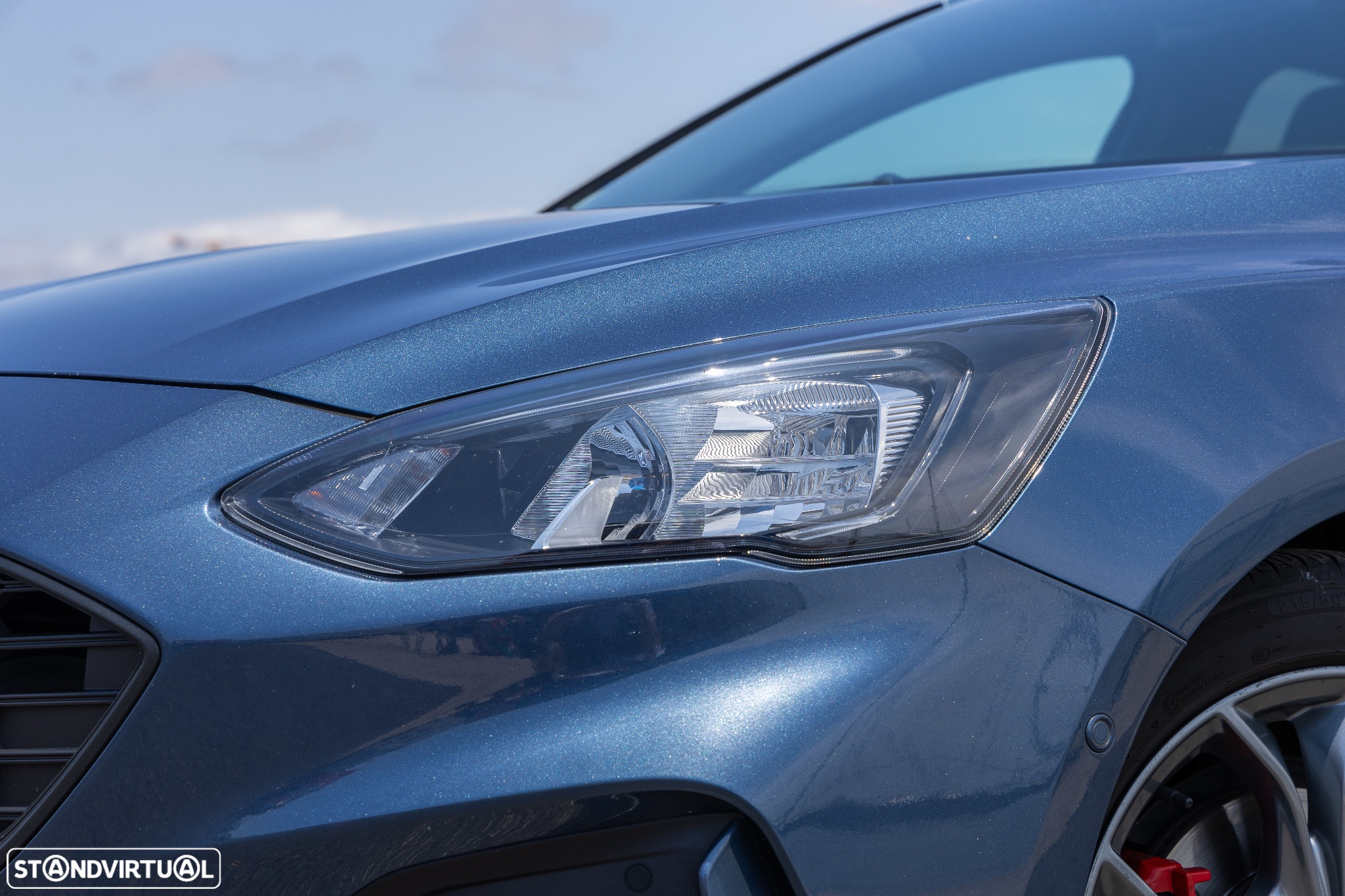 Ford Focus 1.0 EcoBoost MHEV ST-Line - 33
