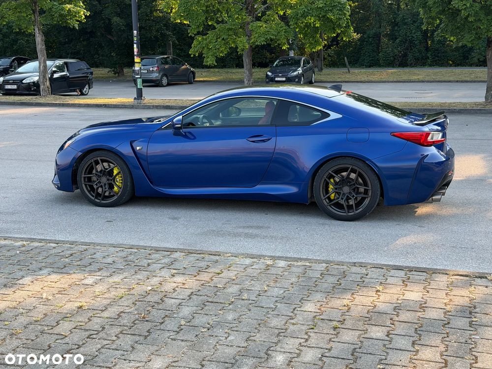 Lexus RC F Carbon - 39