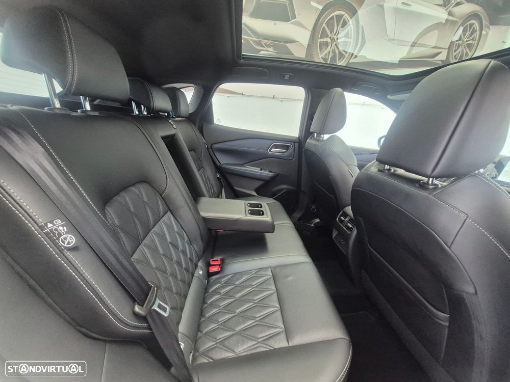 Nissan Qashqai 1.3 DIG-T Tekna Premium DCT - 36