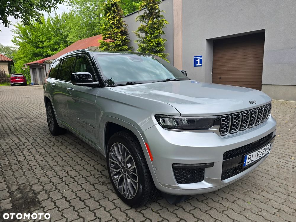 Jeep Grand Cherokee - 9
