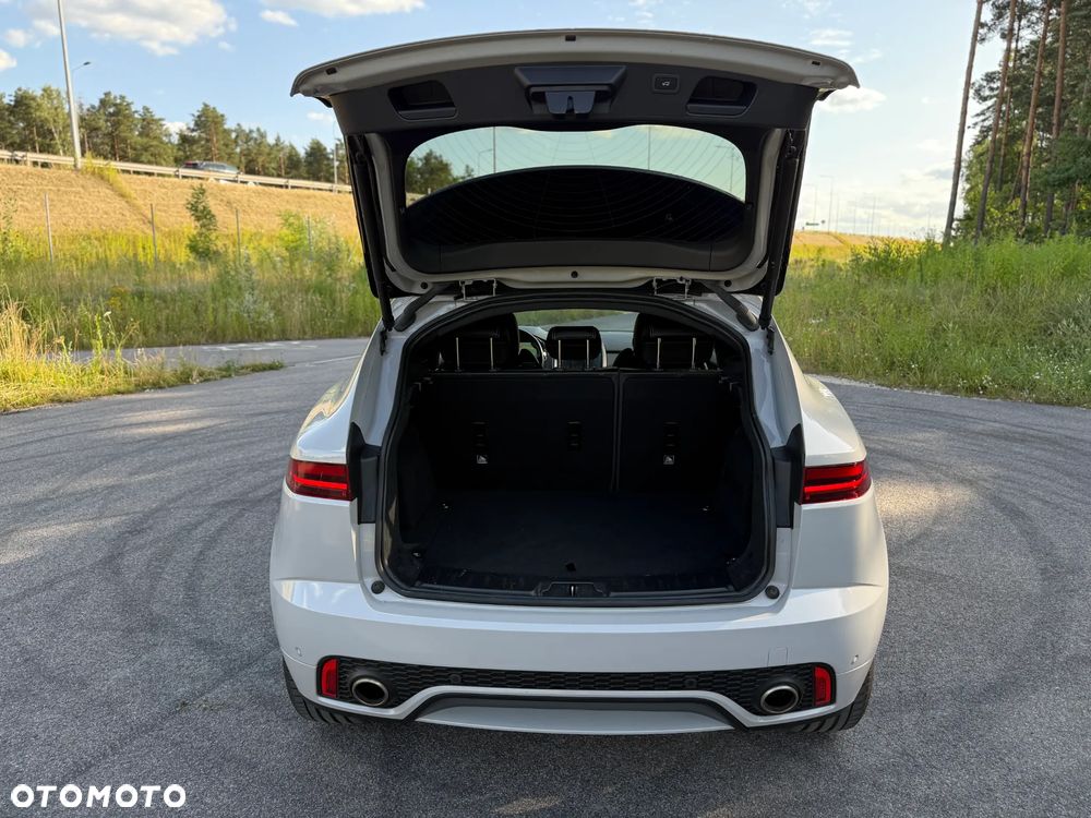 Jaguar E-Pace D150 AWD R-Dynamic S - 26