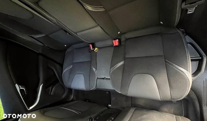Volvo V40 D2 Drive-E SCR R-Design Momentum - 14