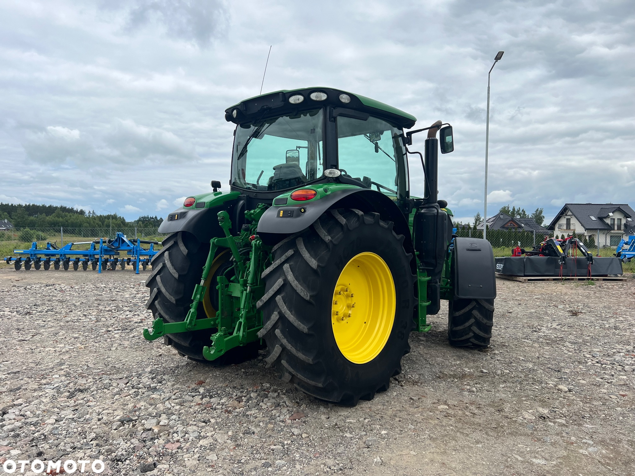 John Deere 6155R - 11