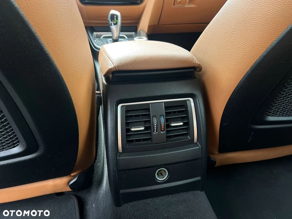 BMW 3GT 320d xDrive Luxury Line sport - 34