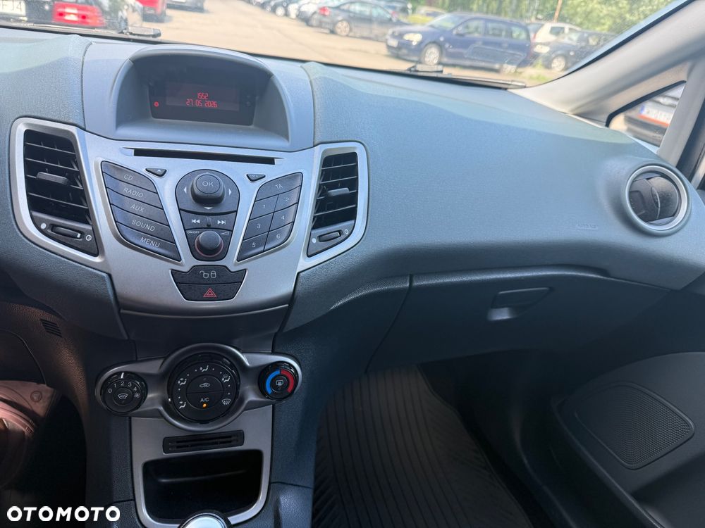 Ford Fiesta 1.25 Gold X - 6