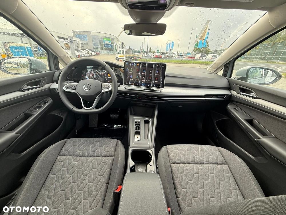 Volkswagen Golf - 12