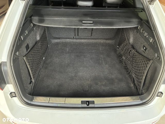 Skoda Superb 2.0 TSI Sportline DSG - 13