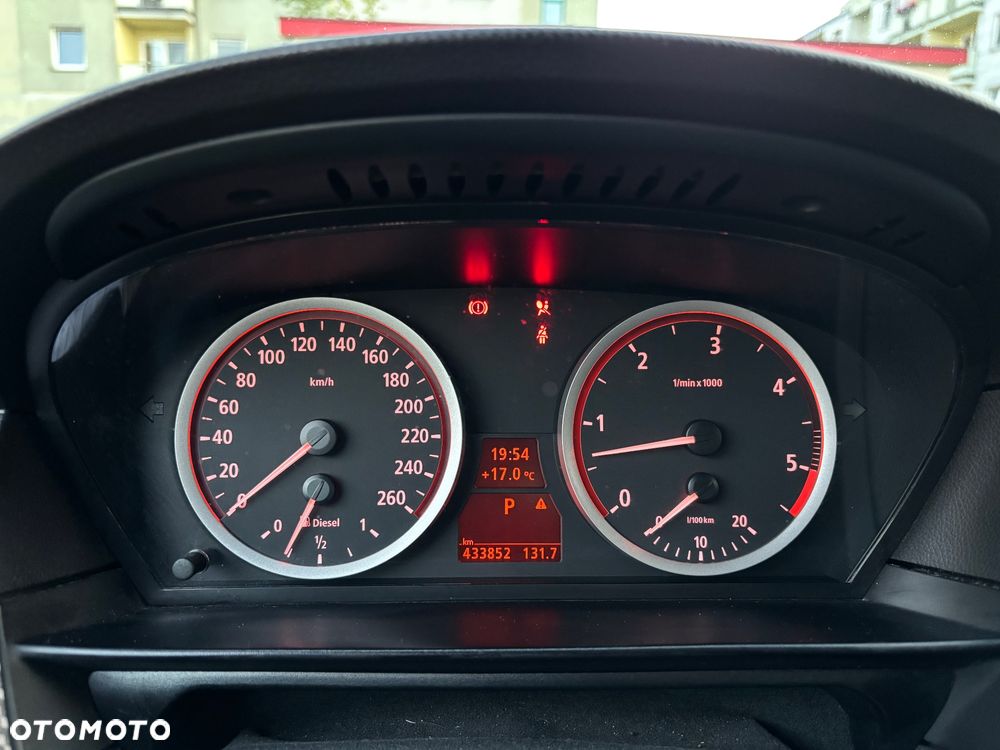 BMW Seria 5 535d - 26
