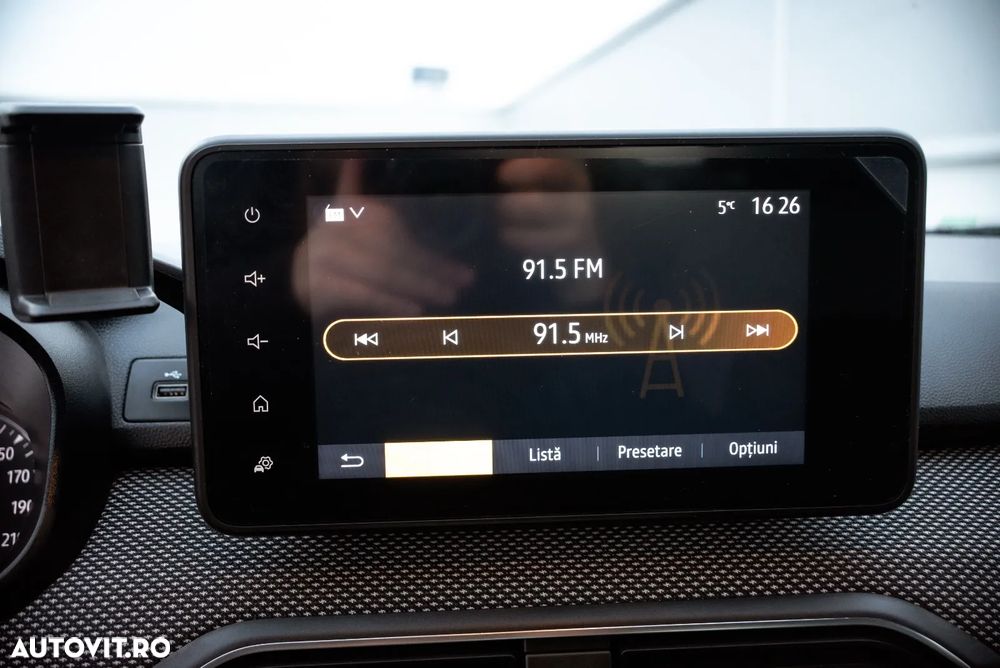 Dacia Logan TCe 90 MT6 Comfort - 25