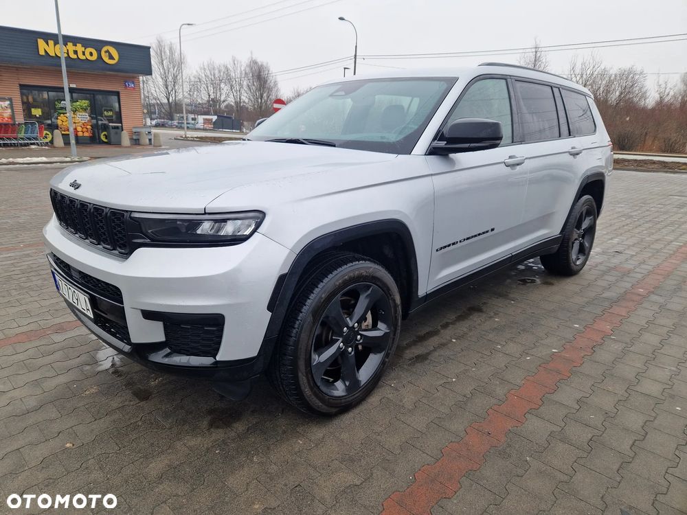 Jeep Grand Cherokee - 1
