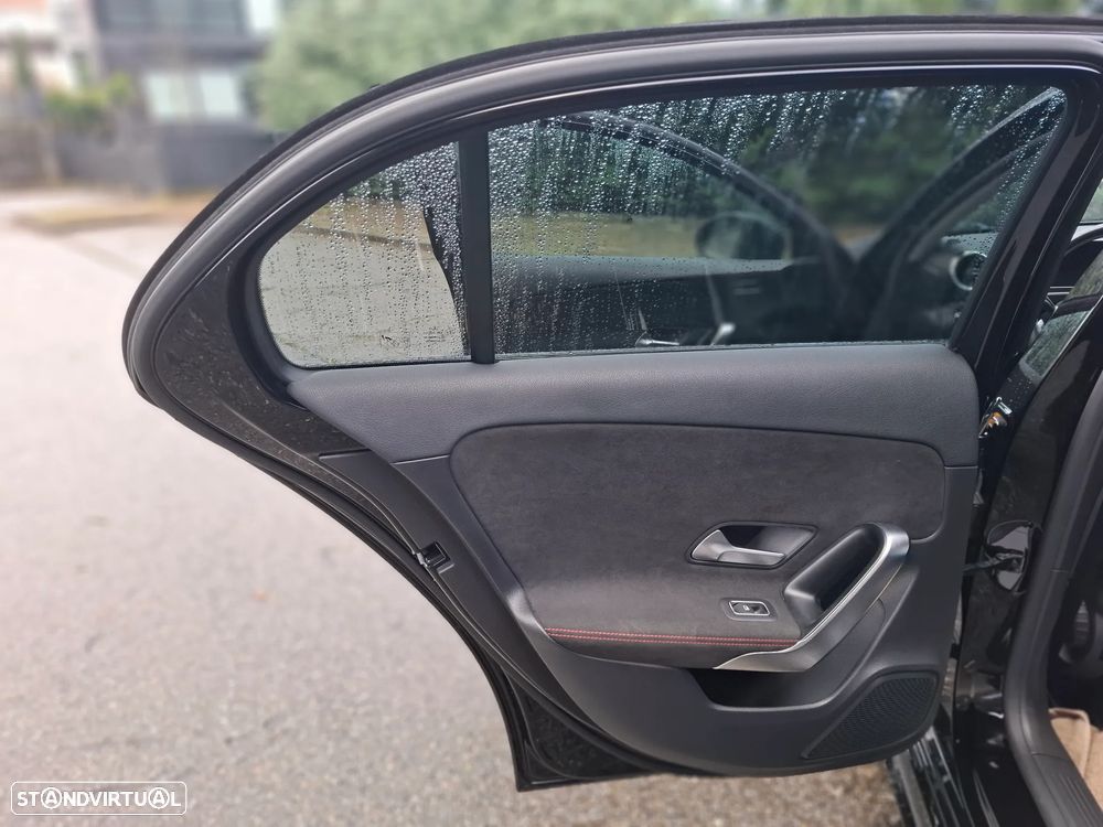 Mercedes-Benz A 250 e 8G-DCT AMG Line Advanced Plus - 11