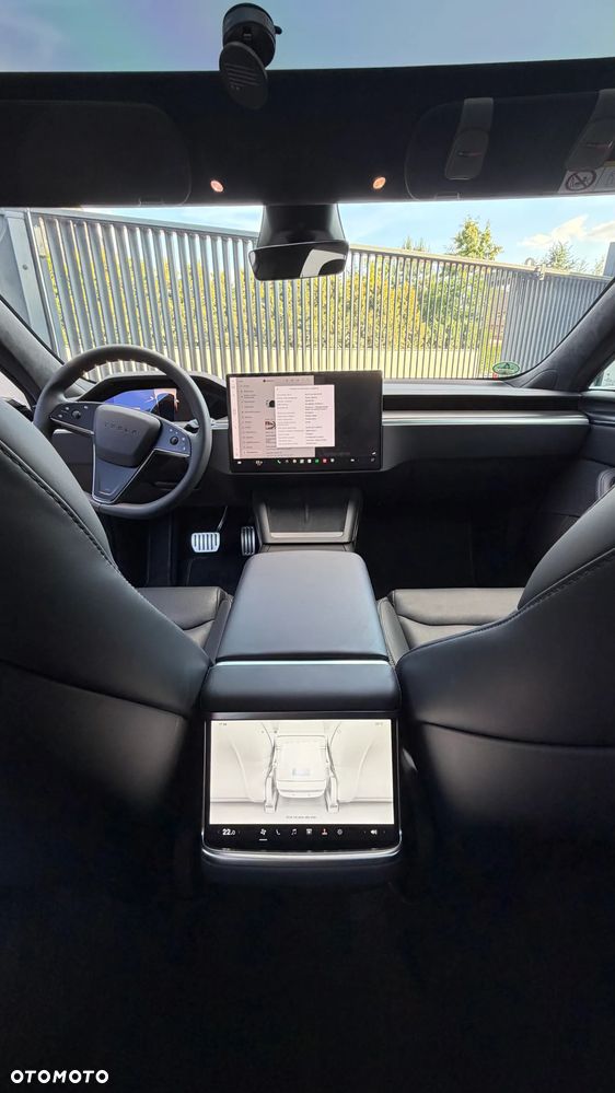 Tesla Model S Plaid - 7