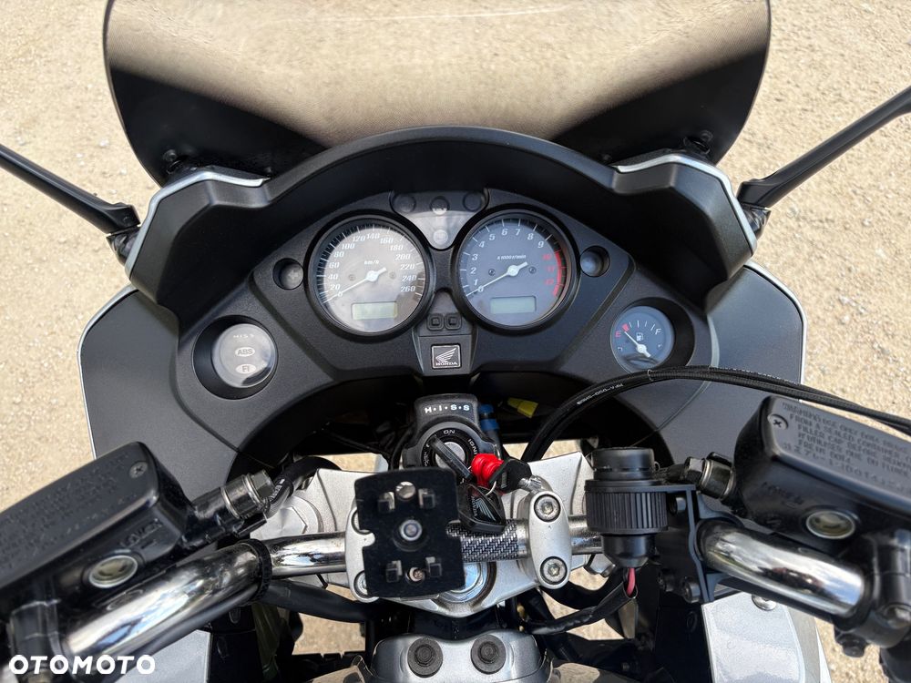 Honda CBF - 31