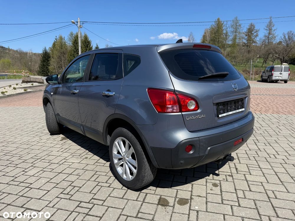 Nissan Qashqai 2.0 dCi 4 x 4 DPF acenta - 5