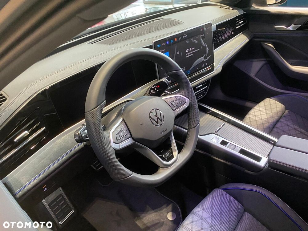 Volkswagen Passat Variant 2.0 TSI R-Line Plus DSG - 14