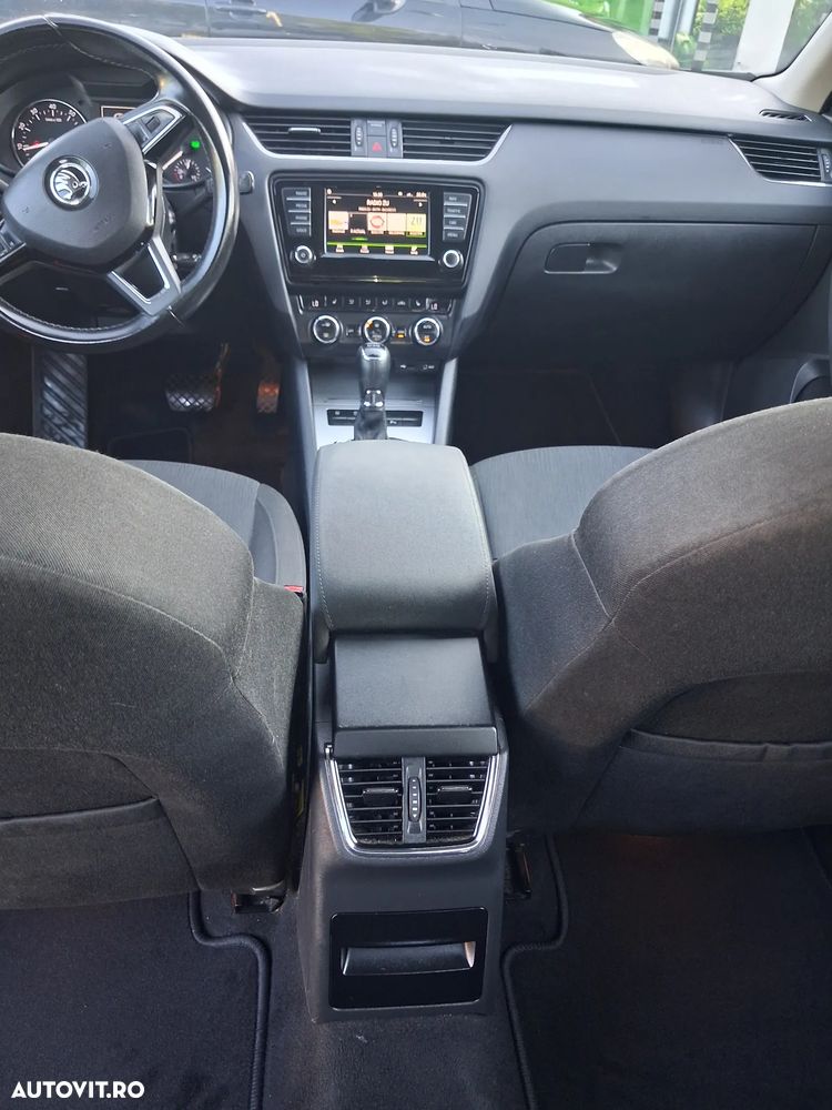 Skoda Octavia 1.4 TSI DSG Style - 11