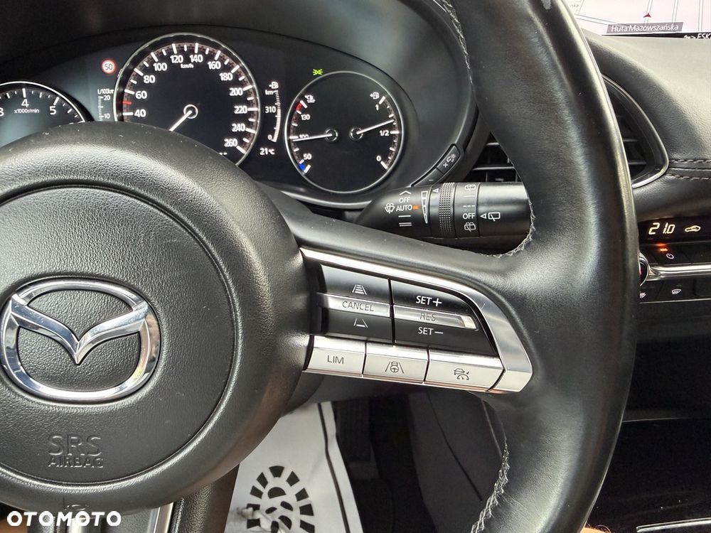 Mazda 3 e-SKYACTIV-G 122 M HYBRID DRIVE EXCLUSIVE-LINE - 31