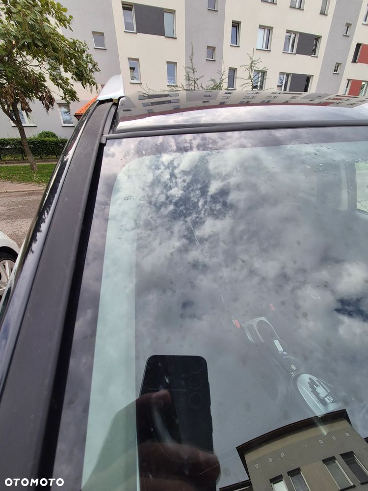 Mitsubishi Outlander 2.0 Intense NAVI 2WD EU5 CVT - 17