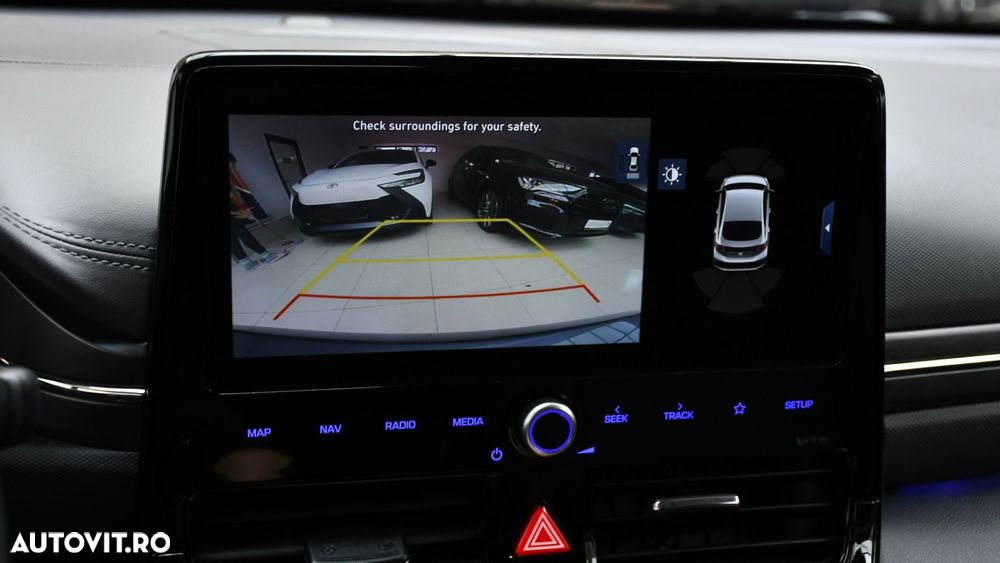 Hyundai IONIQ Plug-in-Hybrid 1.6 GDI Style - 14