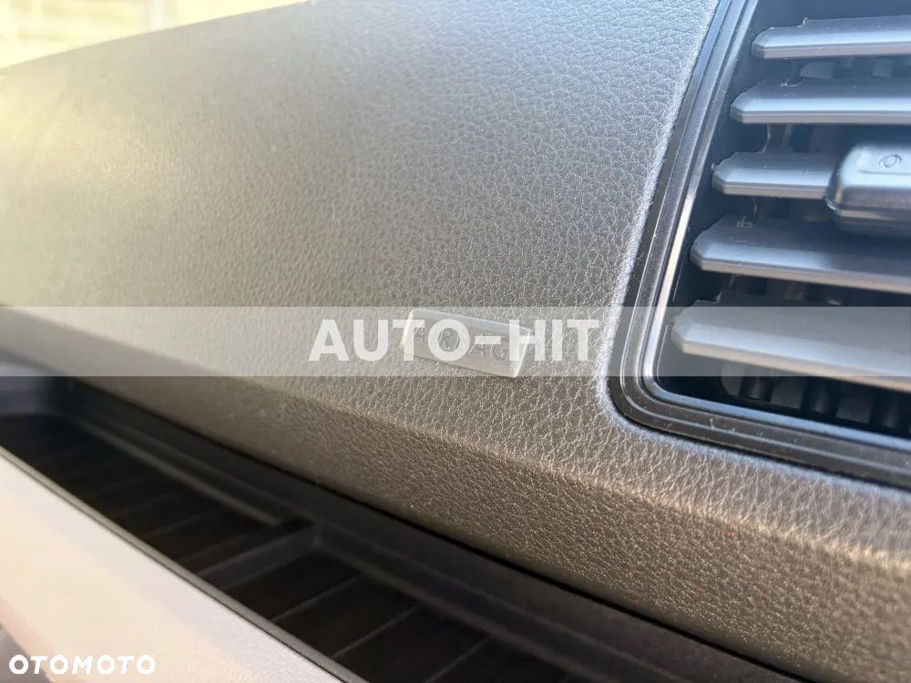 Volkswagen Crafter - 31