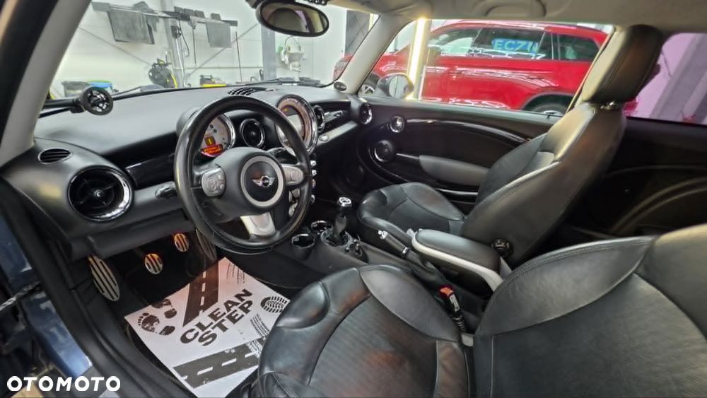 MINI Cooper S Standard - 13