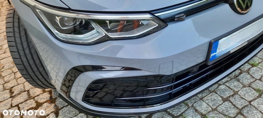Volkswagen Golf 1.5 eTSI EVO R-Line DSG - 4