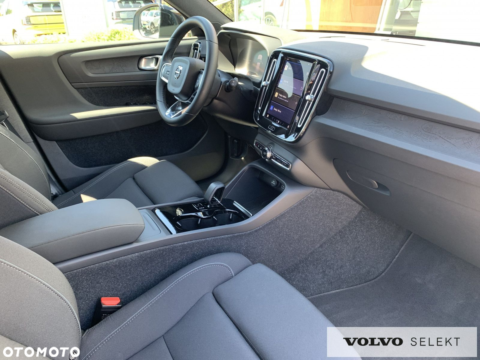 Volvo XC 40 - 23