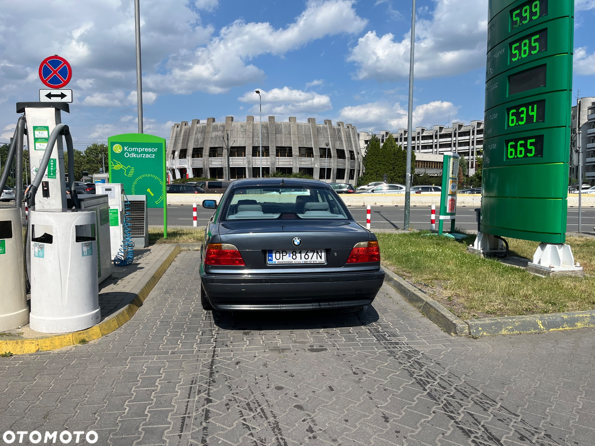 BMW Seria 7 728i L - 4
