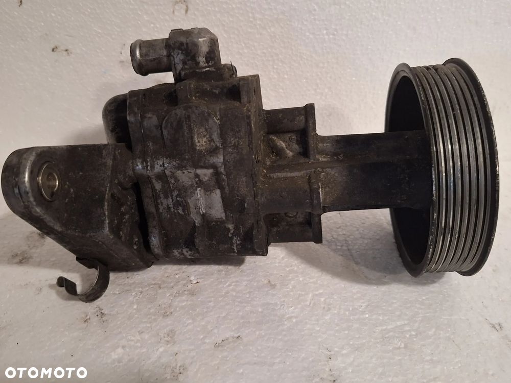 Pompa wspomagania BMW X5 E70 679646402 - 1