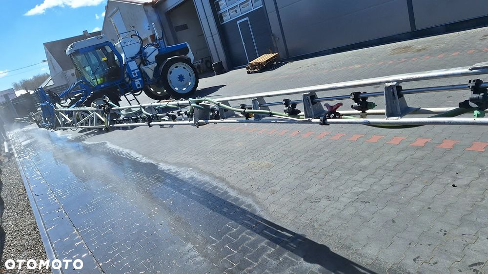 Inny Matrot M24d Opryskiwacz Samojezdny 2002rok import Francja 28metrów - 5